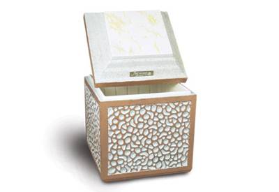 [410.0203] Patrician urn vault, white liner, complete